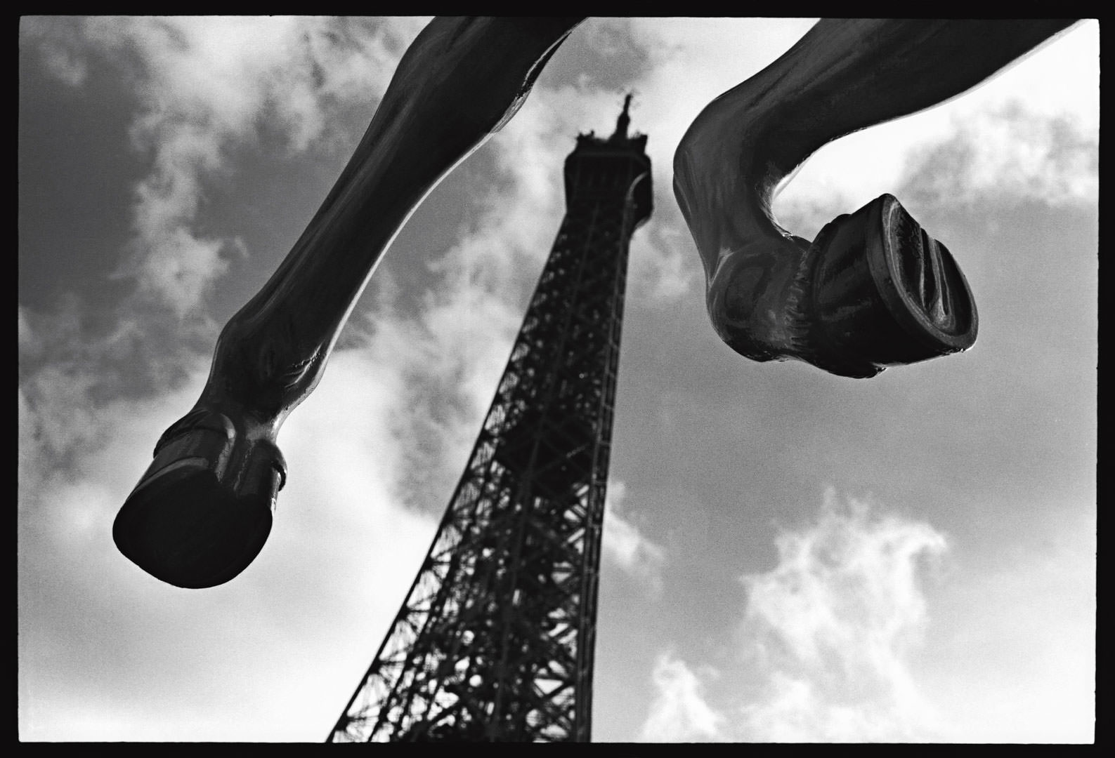 Cseh Gabriella: Eiffel-torony, Párizs, 1997 © Cseh Gabriella