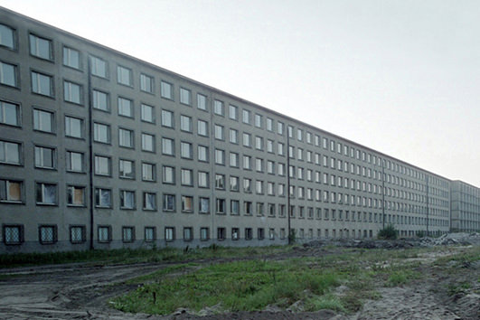 Ősz Gábor: The Prora Project, 2002 © Ősz Gábor