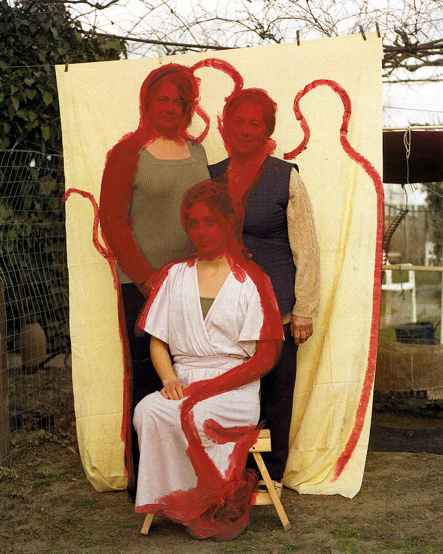 Gajewszky Anna: Ne sírj Anyám, így kell ennek lenni, részlet a sorozatból | Mother Don’t You Cry, from the series © Anna Gajewszky