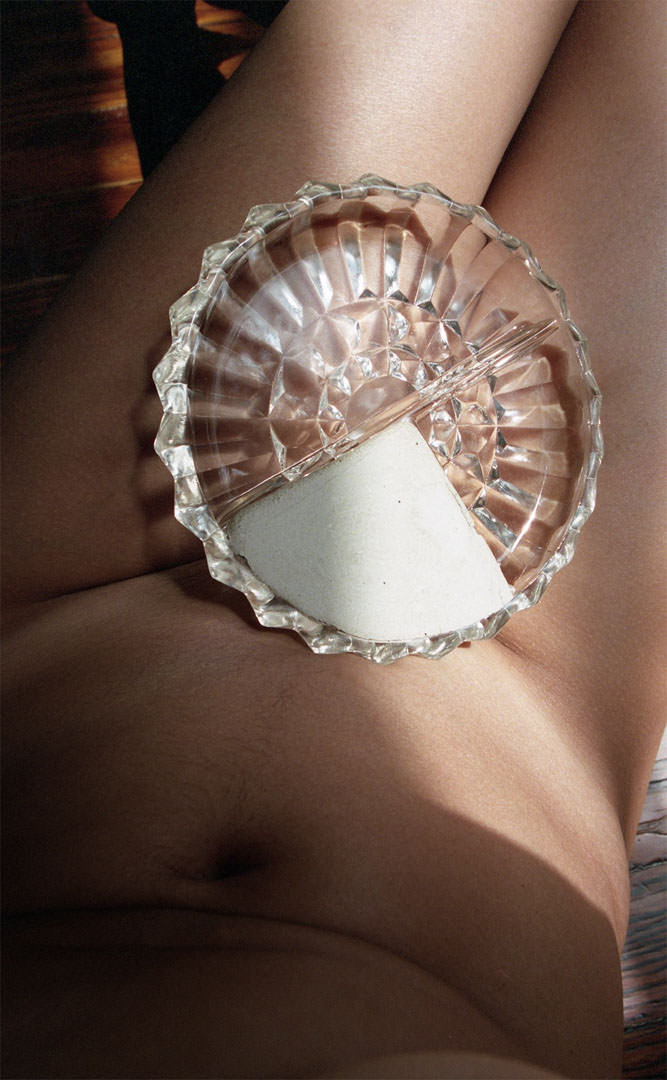 Júlia Standovár: KINKY CONRETE You Can\'t Have It All, 2018 (analogue photography, archival pigment print, 75x46cm)
