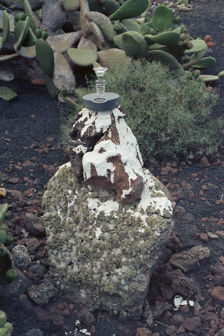 Standovár Júlia: KINKY CONRETE Lanzarote III, 2019 (Analóg fotográfia Archív pigment nyomat, 60 x 40 cm)